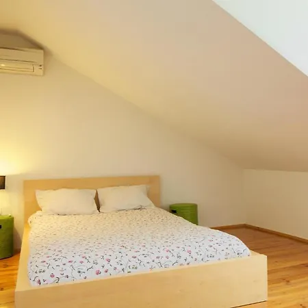 Traveling To Bairro Alto Apartamento *