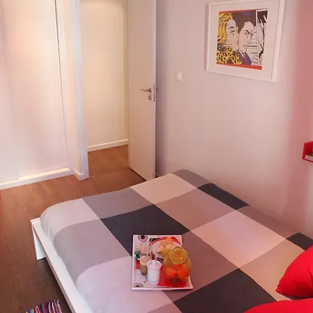 Traveling To Bairro Alto Apartman *